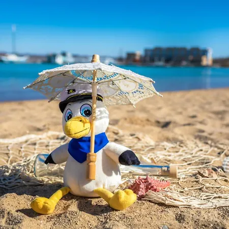 Lagovida Kapitaenskajuete B Am Stoermthaler * 그로스푀스나