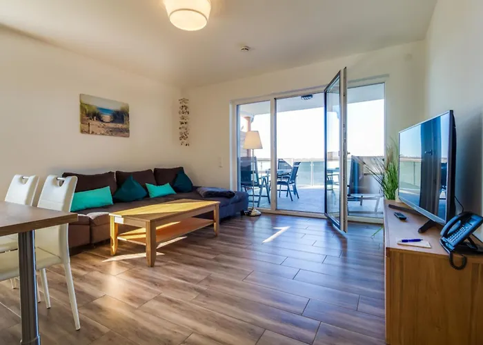 Lagovida Kapitaenskajuete B Am Stoermthaler グロースペスナ